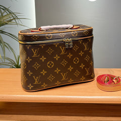 Vintage Leather Cosmetic Bag