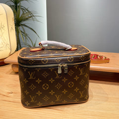 Vintage Leather Cosmetic Bag