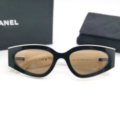 Wraparound  in Black and White CC Sunglasses