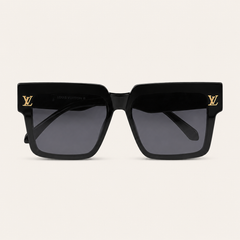 Chic Square Black Sunglasses