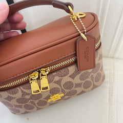 Classic Leather  Fashion Handbag