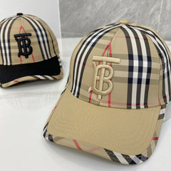 Check Embroidered Streetwear Hat